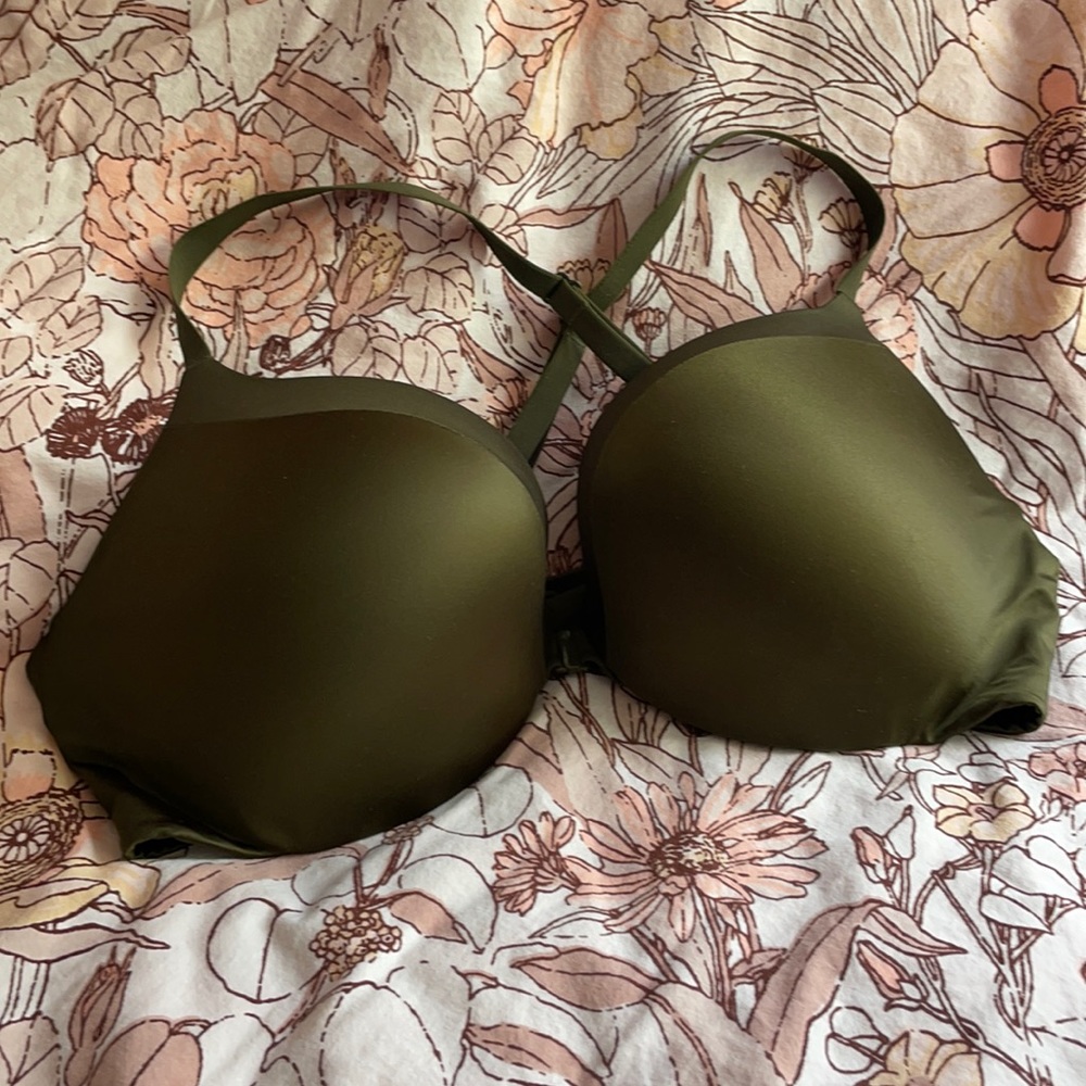 Victoria’s Secret RacerBack Bra